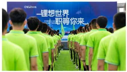 pg国际-不凡成就非凡,相信品牌的力量