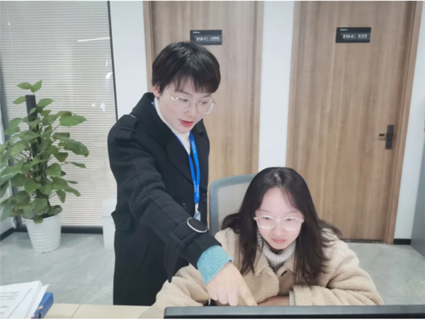 pg国际-不凡成就非凡,相信品牌的力量