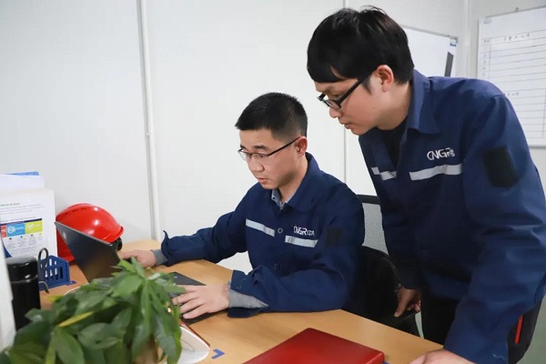 pg国际-不凡成就非凡,相信品牌的力量