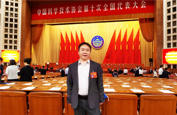 pg国际-不凡成就非凡,相信品牌的力量