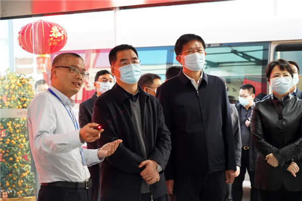 pg国际-不凡成就非凡,相信品牌的力量
