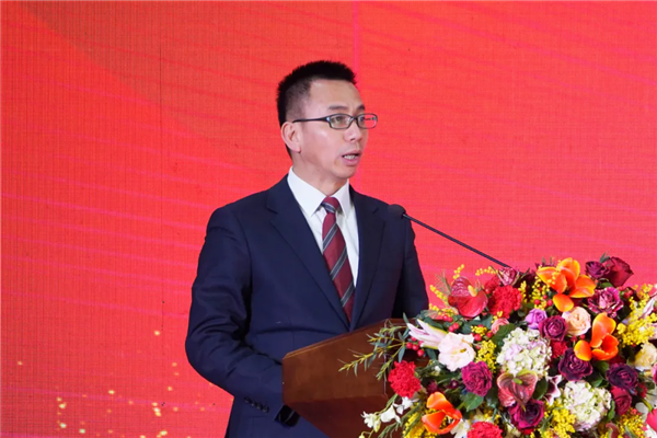 pg国际-不凡成就非凡,相信品牌的力量
