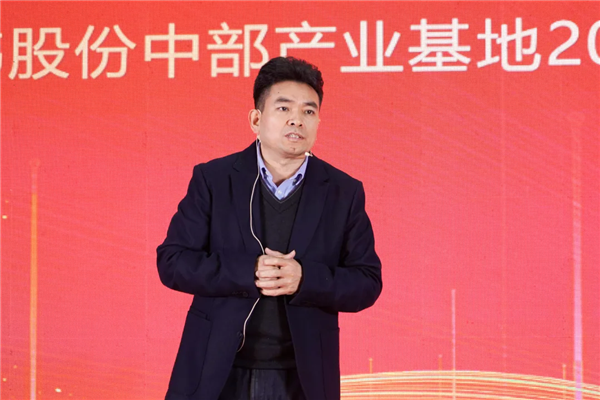 pg国际-不凡成就非凡,相信品牌的力量