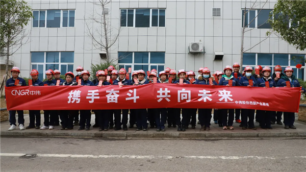 pg国际-不凡成就非凡,相信品牌的力量