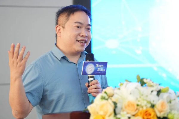 pg国际-不凡成就非凡,相信品牌的力量