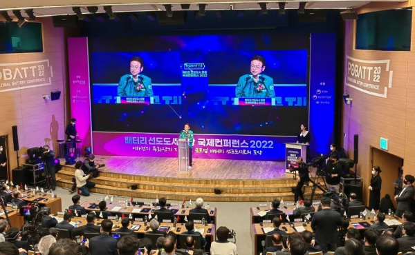 pg国际-不凡成就非凡,相信品牌的力量