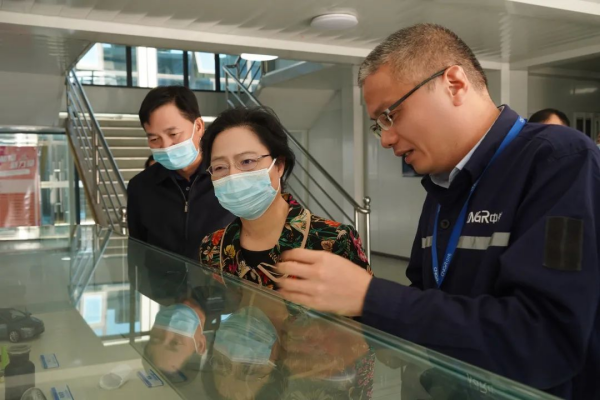 pg国际-不凡成就非凡,相信品牌的力量