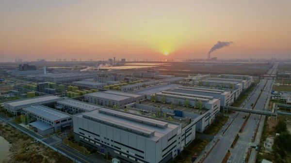 pg国际-不凡成就非凡,相信品牌的力量