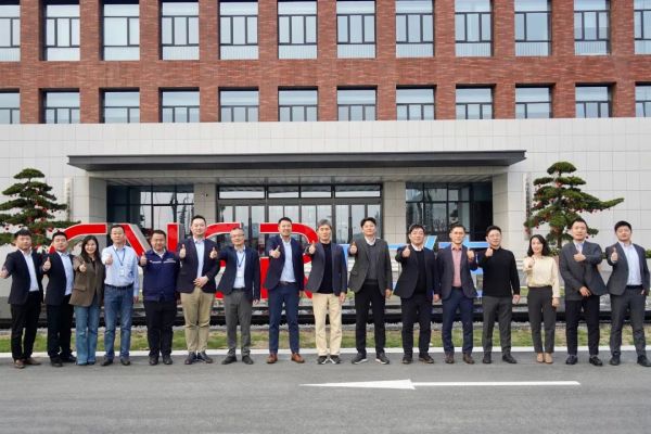 pg国际-不凡成就非凡,相信品牌的力量