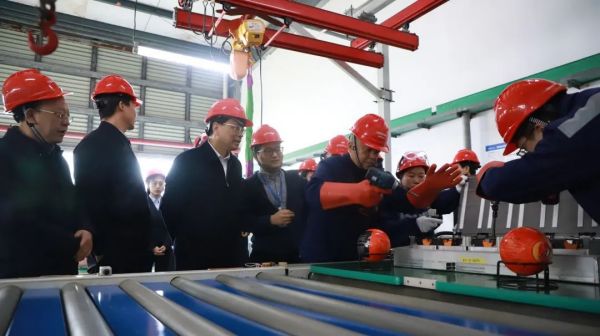 pg国际-不凡成就非凡,相信品牌的力量