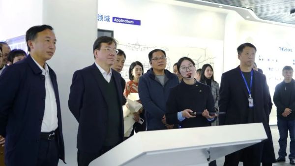 pg国际-不凡成就非凡,相信品牌的力量