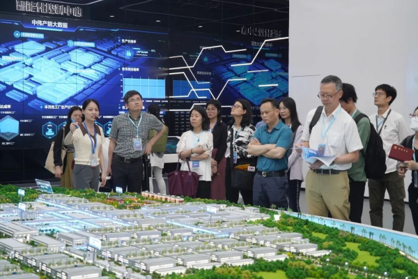 pg国际-不凡成就非凡,相信品牌的力量