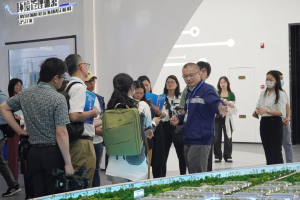 pg国际-不凡成就非凡,相信品牌的力量