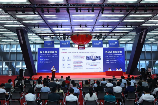 pg国际-不凡成就非凡,相信品牌的力量