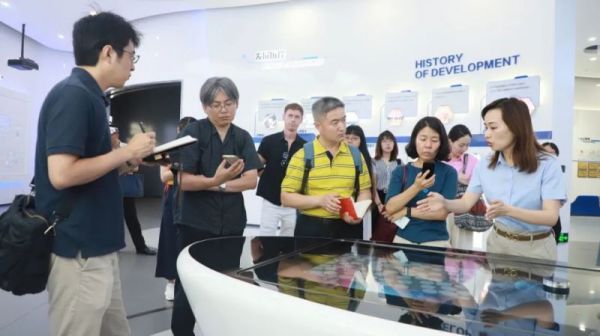 pg国际-不凡成就非凡,相信品牌的力量