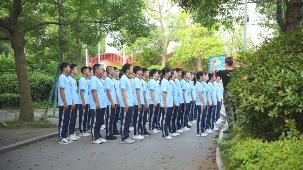 pg国际-不凡成就非凡,相信品牌的力量