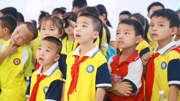 pg国际-不凡成就非凡,相信品牌的力量