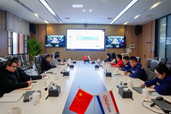pg国际-不凡成就非凡,相信品牌的力量
