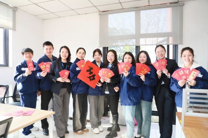 pg国际-不凡成就非凡,相信品牌的力量