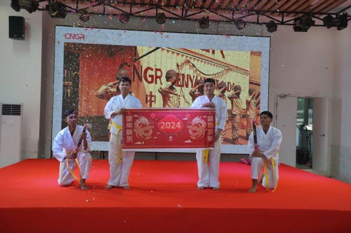 pg国际-不凡成就非凡,相信品牌的力量