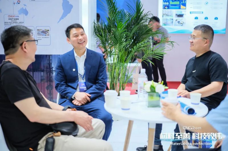 pg国际-不凡成就非凡,相信品牌的力量