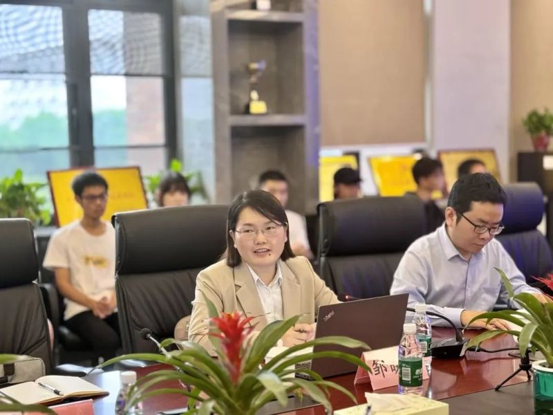 pg国际-不凡成就非凡,相信品牌的力量