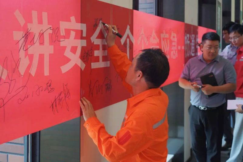 pg国际-不凡成就非凡,相信品牌的力量