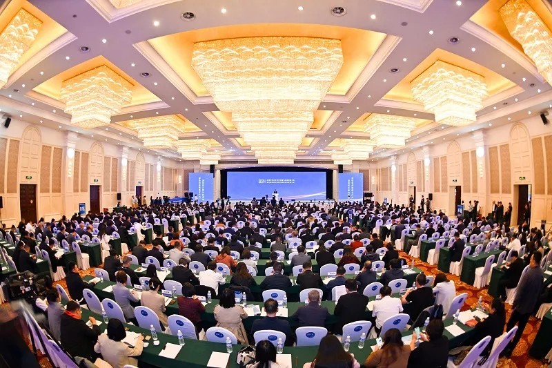 pg国际-不凡成就非凡,相信品牌的力量
