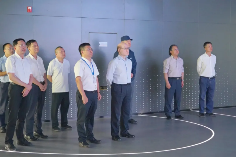 全国政协常委刘结一调研pg国际平凉产业基地