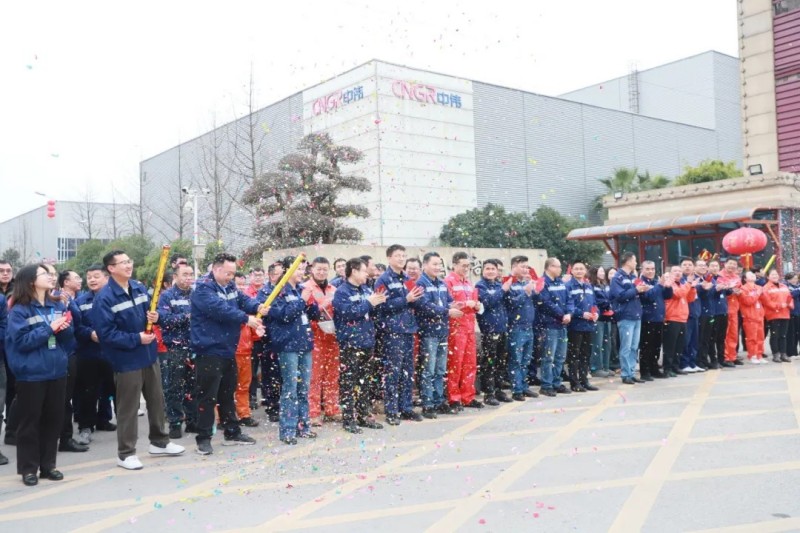 pg国际-不凡成就非凡,相信品牌的力量