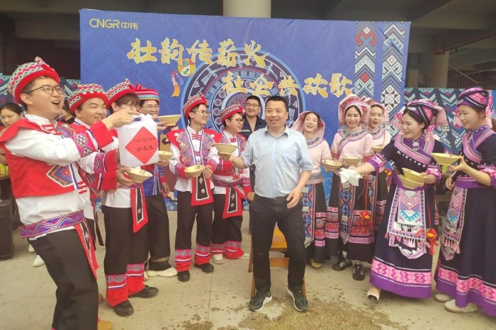 pg国际-不凡成就非凡,相信品牌的力量