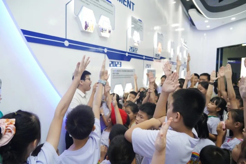 pg国际-不凡成就非凡,相信品牌的力量