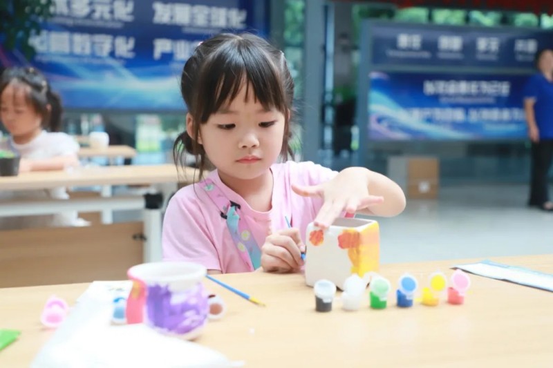 pg国际-不凡成就非凡,相信品牌的力量