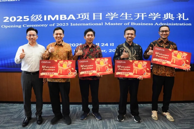 pg国际-不凡成就非凡,相信品牌的力量
