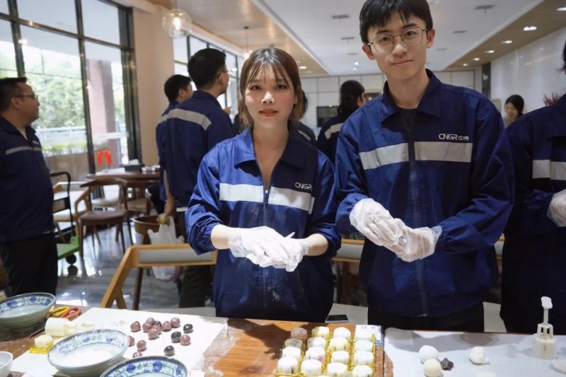 pg国际-不凡成就非凡,相信品牌的力量