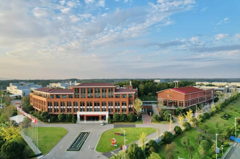 pg国际-不凡成就非凡,相信品牌的力量